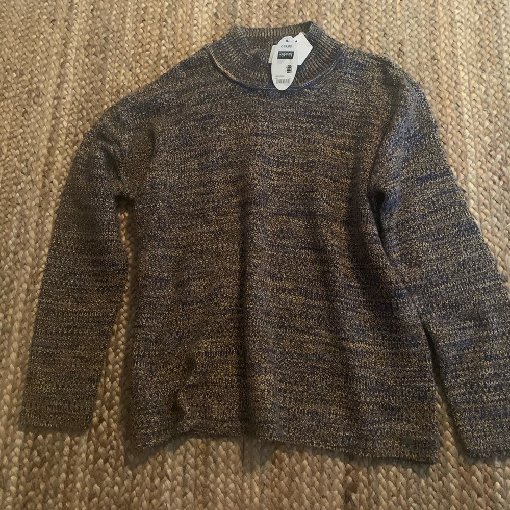 Sweater yellow and blue brand new